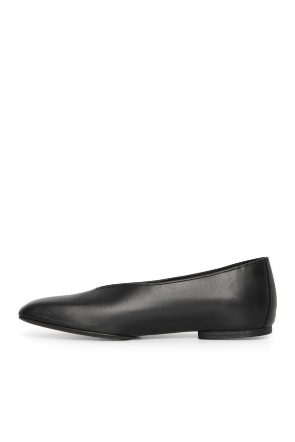 Ballerina Ballet Flats