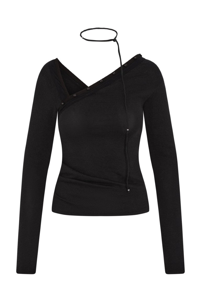 Twisted Long Sleeve Top W/ Necklace