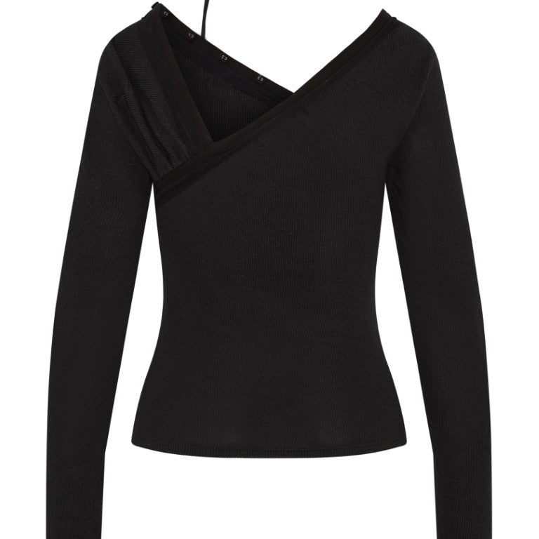 Twisted Long Sleeve Top W/ Necklace