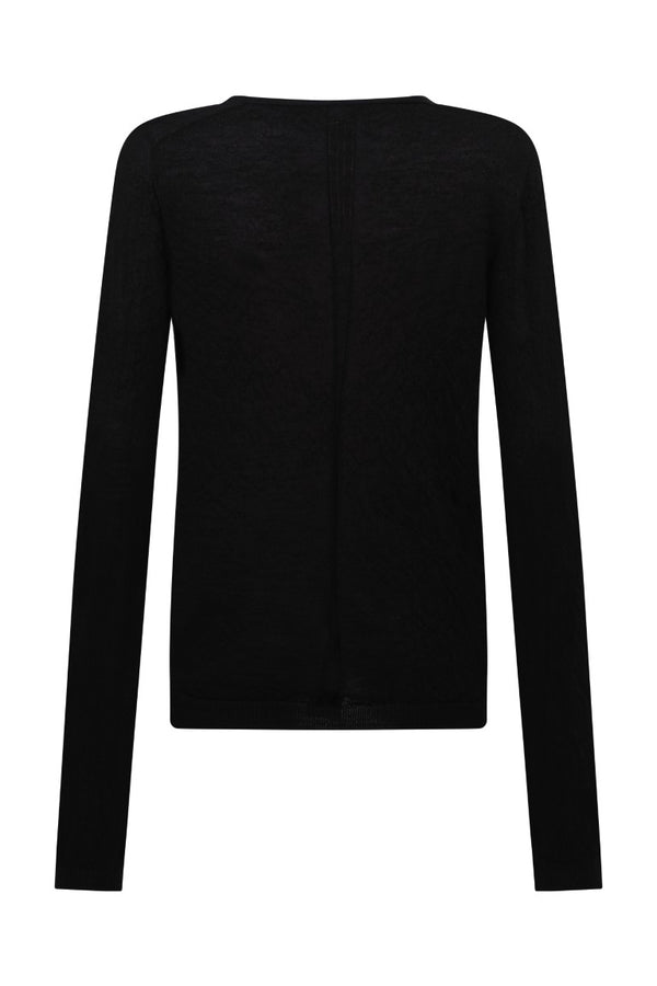 Extreme V Neck Pull